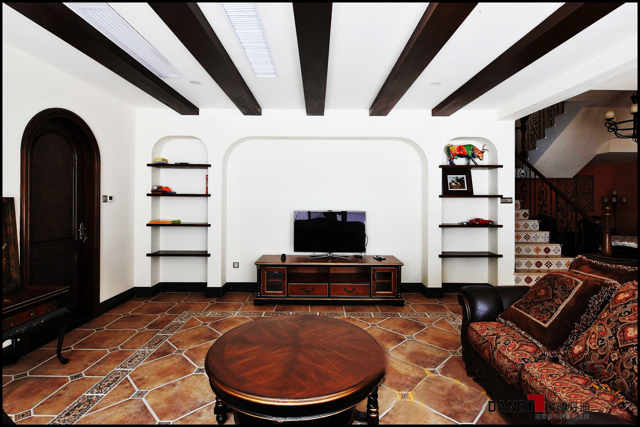 风格 居家随意 富有情趣 客厅 客厅图片来自名雕丹迪在别致西班牙风情