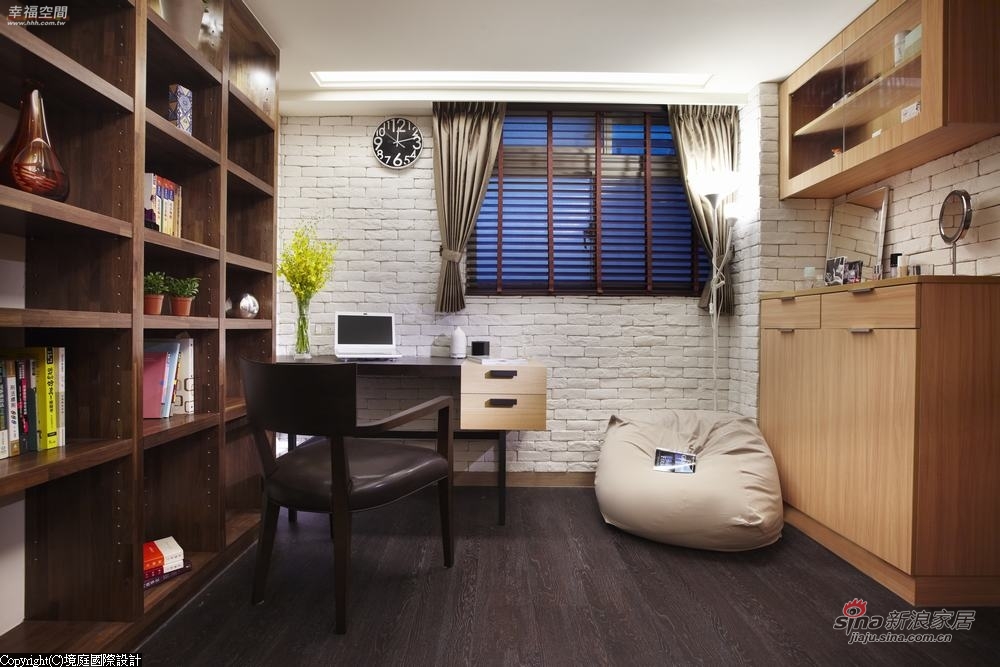 现代 三居 卧室图片来自幸福空间在【高清】格局调整115.5平放大动线98的分享