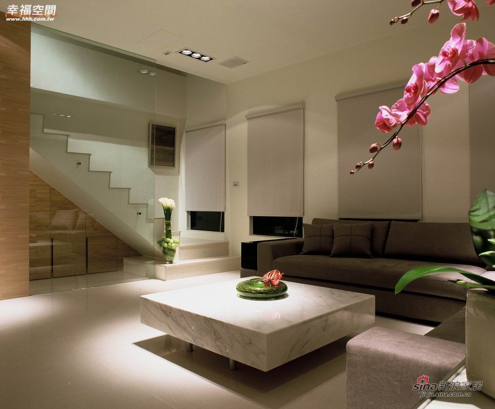 简约 公寓 客厅图片来自幸福空间在蕴含知性264平现代简约风格屋73的分享