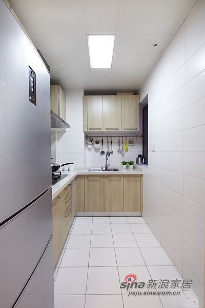 现代 三居 厨房图片来自佰辰生活装饰在7万打造108平白色简约新房49的分享