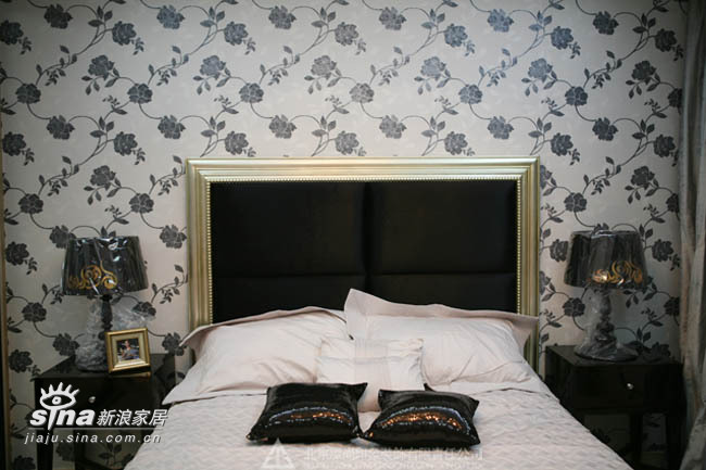 欧式 三居 卧室图片来自用户2557013183在西式奢华27的分享