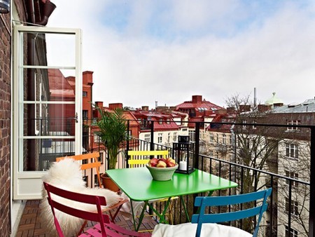 欧式 二居 阳台图片来自用户2746948411在62平北欧风整洁白色公寓84的分享