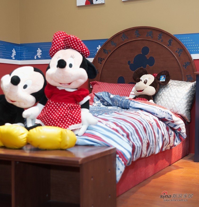 简约 一居 客厅图片来自用户2738813661在迪士尼儿童松木家具92的分享