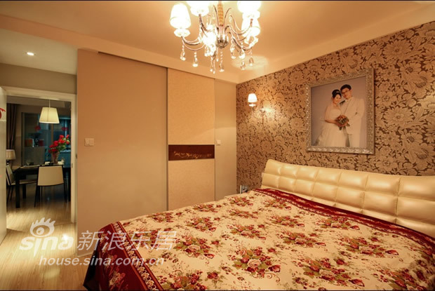 欧式 一居 客厅图片来自用户2746889121在最爱布尔乔亚情调66的分享