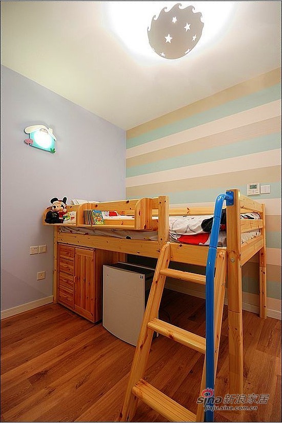 简约 三居 儿童房图片来自用户2558728947在2年辛苦自装100多平环保宜居55的分享