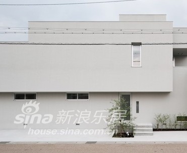 简约 二居 客厅图片来自用户2738813661在上海韵家装潢——简约30的分享