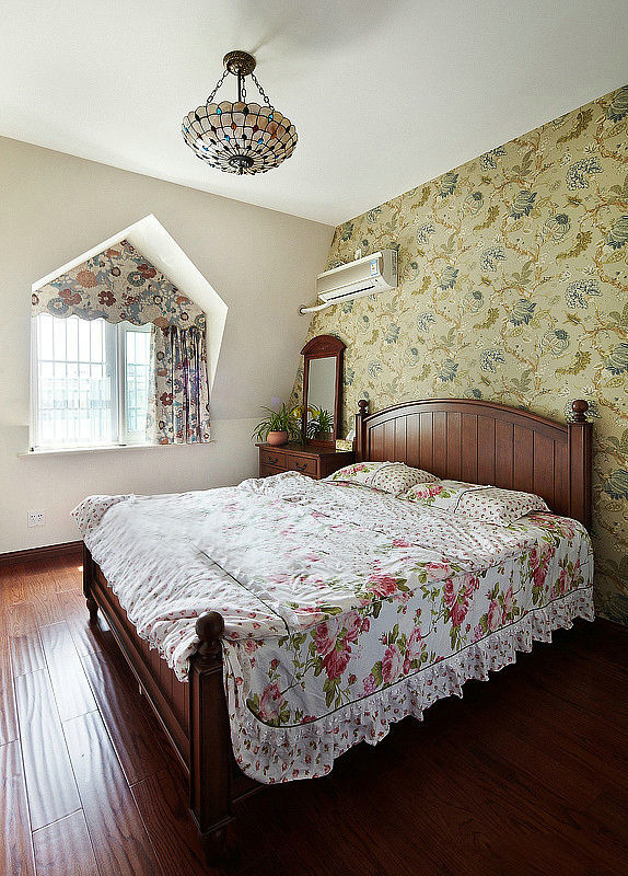 田园 loft 卧室图片来自用户2557006183在温馨田园100平华贸城loft12的分享