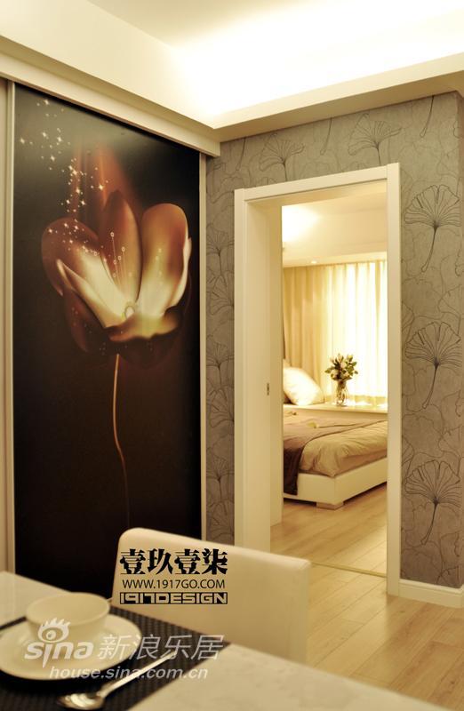 简约 一居 客厅图片来自用户2738813661在最经典的粉色公主房间59的分享