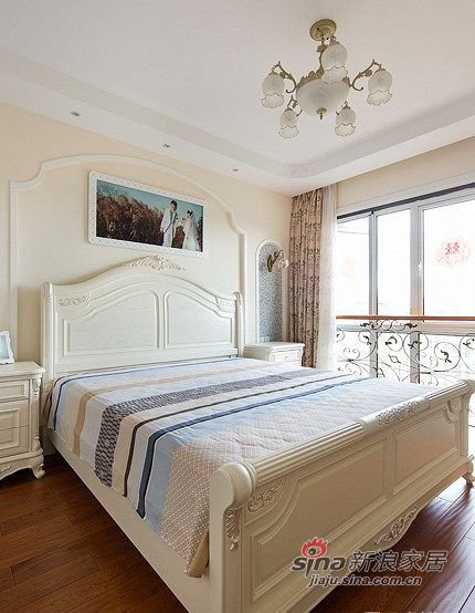 地中海 复式 卧室图片来自装修微日记在【高清】120平温馨地中海loft婚房52的分享