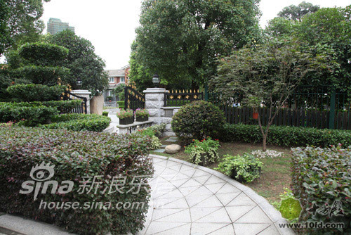 欧式 别墅 客厅图片来自用户2772856065在英式田园35的分享