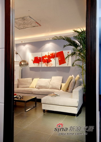 欧式 四居 客厅图片来自用户2757317061在红白黑经典色现代简约风15的分享