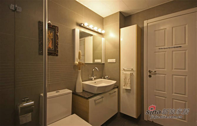 混搭 三居 卫生间图片来自朗润装饰工程有限公司在112平新中式儒雅风格3居的分享