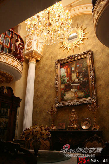 美式 别墅 客厅图片来自用户1907686233在200平浮华奢艳宫廷派对居49的分享