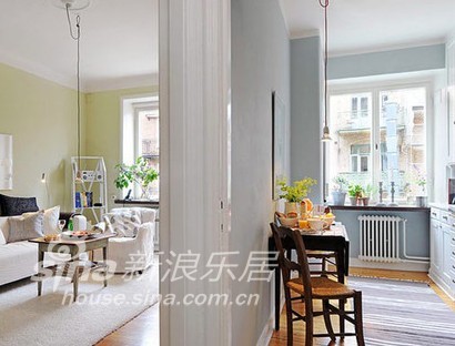 中式 四居 客厅图片来自用户1907661335在温馨阁楼27的分享