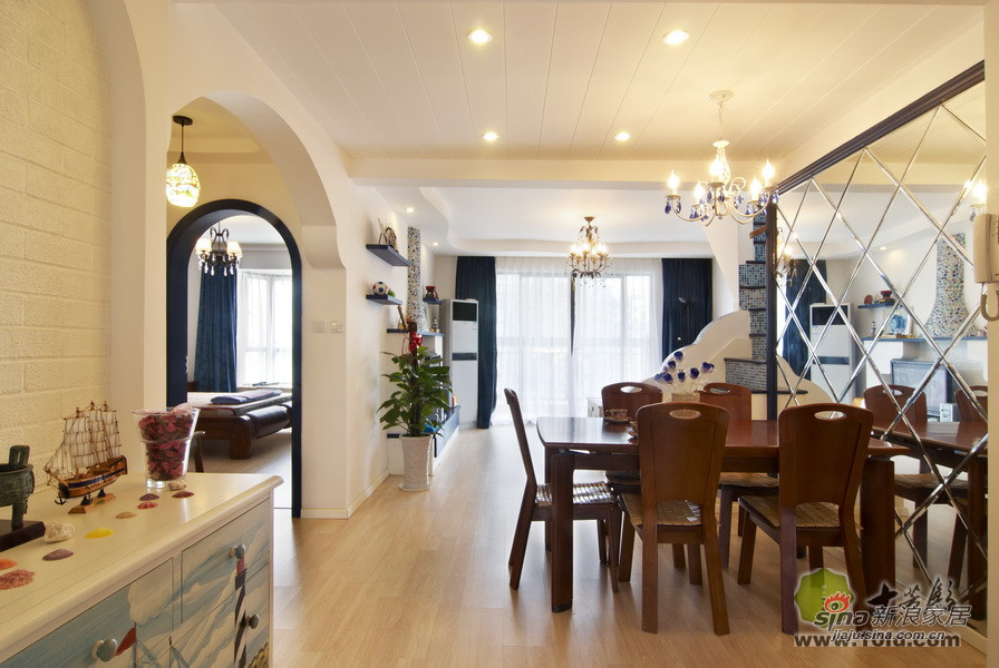 地中海 别墅 餐厅图片来自用户2757320995在地中海风格清新自然小别墅37的分享