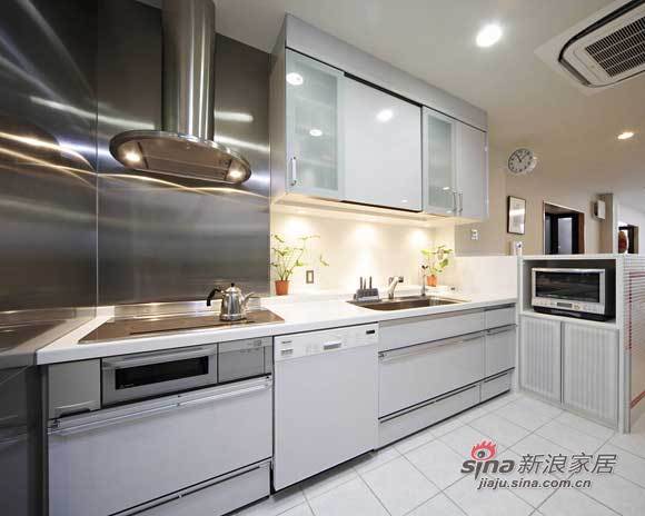 简约 公寓 厨房图片来自用户2738820801在8.6万潮爸装160平韩日暖屋10的分享