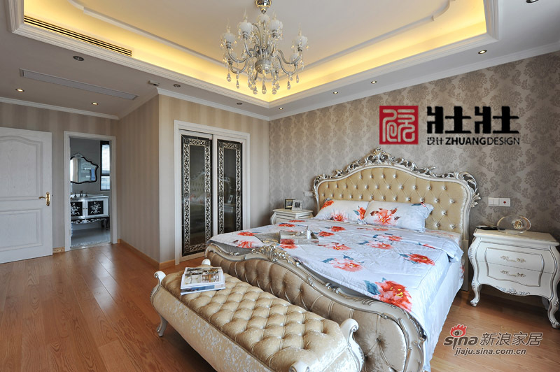 欧式 公寓 卧室图片来自用户2746948411在189㎡银色家居之大方雅致欧式风40的分享