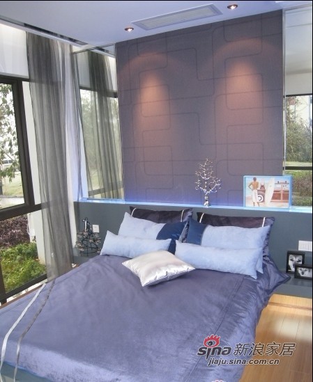 简约 一居 卧室图片来自用户2558728947在4万打造50平米一居室现代简约时尚风格63的分享