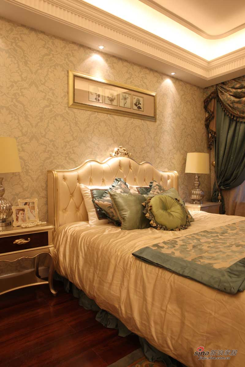 新古典 三居 卧室图片来自用户1907664341在【高清】139平法式新古典风格样板间72的分享