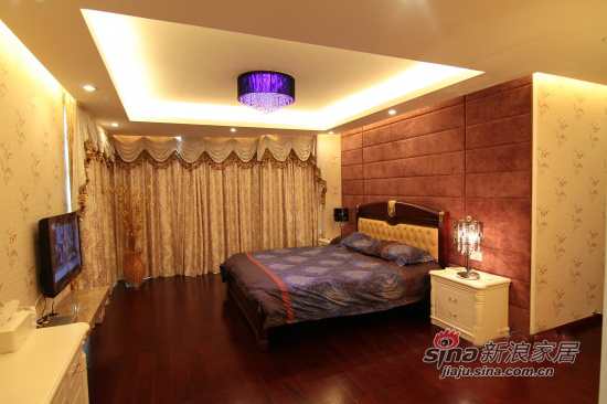 欧式 复式 卧室图片来自用户2746889121在珠江180平经典奢华4句复式楼89的分享