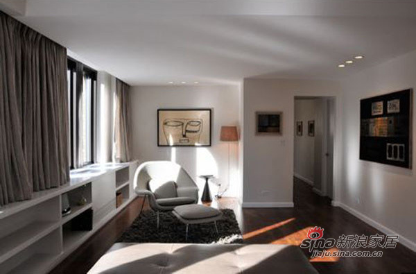 简约 复式 客厅图片来自用户2738845145在充满好莱坞魅力曼哈顿公寓74的分享