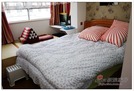 简约 一居 卧室图片来自用户2738093703在北漂青年4.2万装50平蜗居婚房-温馨实用61的分享