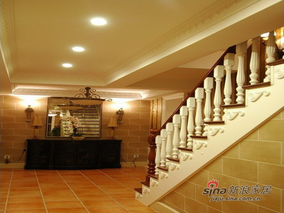 欧式 别墅 楼梯图片来自用户2745758987在洛可可风诠释柔美低调奢华的精髓96的分享