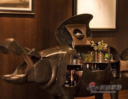 简约 别墅 客厅图片来自用户2738829145在美国名媛大秀奢华原木别墅装饰77的分享