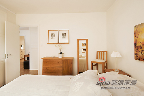 中式 二居 卧室图片来自用户1907661335在75平二居极简风 清爽的中式三口家66的分享