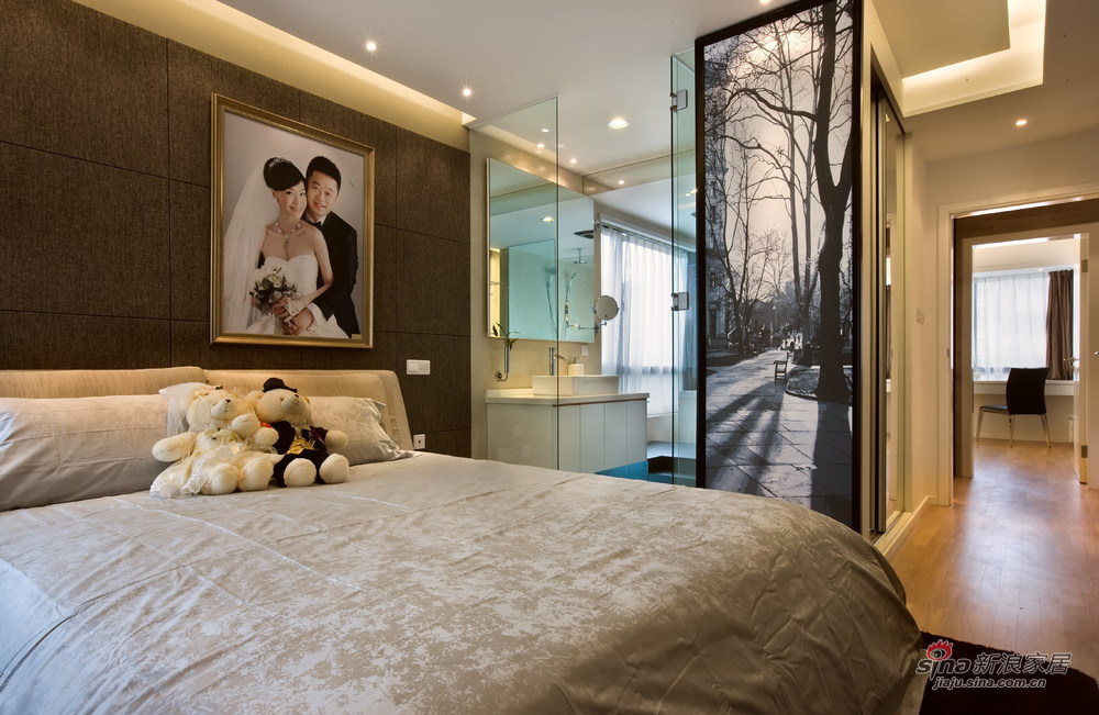 现代 三居 卧室 温馨图片来自装修微日记在【高清】9万打造110平低调奢华现代居88的分享