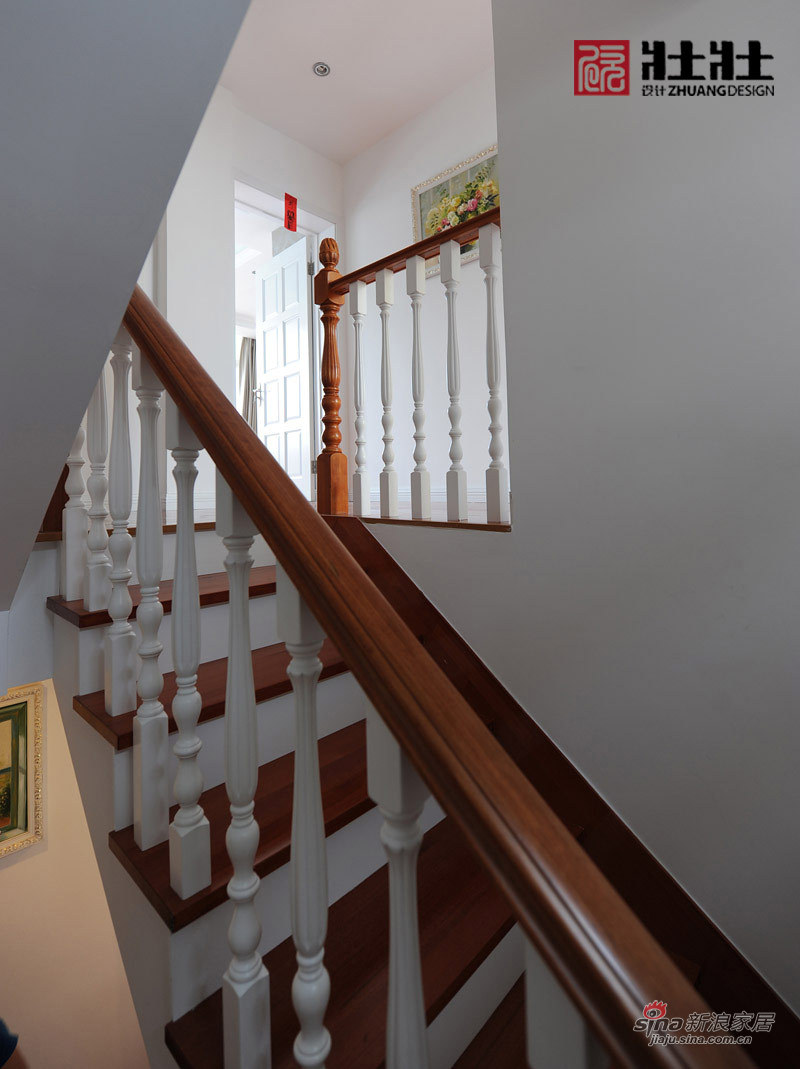 欧式 别墅 楼梯图片来自用户2746869241在【高清】276平品味欧式意境81的分享