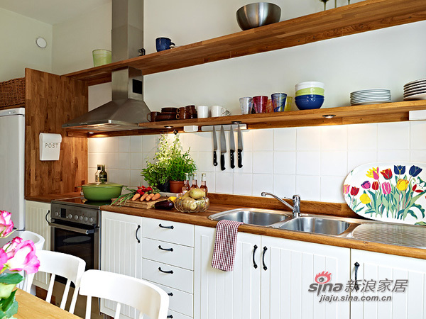 简约 一居 厨房图片来自用户2738813661在白领打造51平时尚简约小屋14的分享
