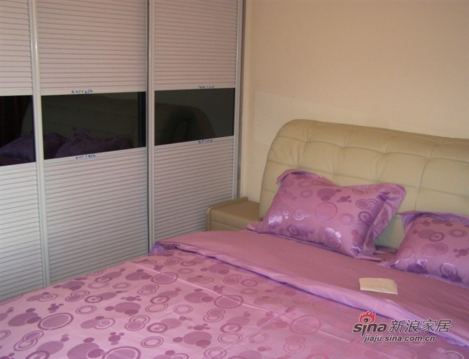简约 二居 卧室图片来自用户2738820801在翠屏湾小区罗先生家装29的分享