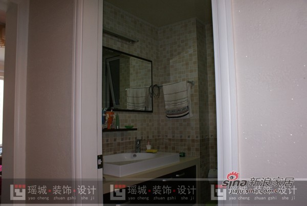 现代 公寓 卫生间图片来自用户2771250253在华江景城样板案例68的分享