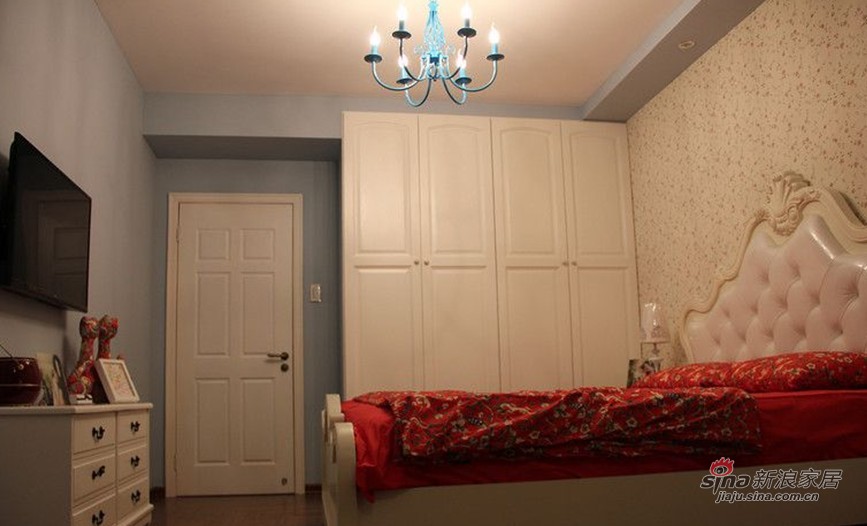 中式 二居 卧室图片来自用户1907659705在大男子老公装72平米中式二居13的分享