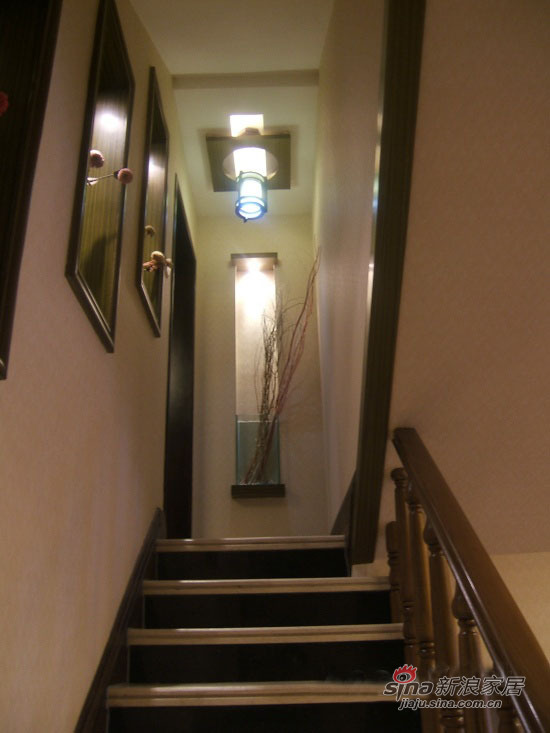 简约 复式 楼梯图片来自用户2737786973在160平3室2厅奢华新简约92的分享