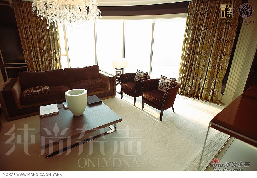 欧式 别墅 客厅图片来自用户2772873991在2500万装修中国内地最贵豪宅288的分享