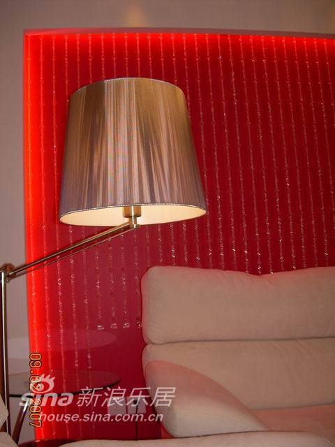 中式 二居 客厅图片来自wulijuan_16在装饰设计——中式81的分享