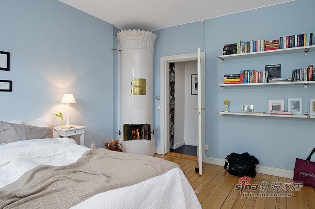 北欧 二居 卧室图片来自用户1903515612在4.8万82平方甜美清新公寓76的分享