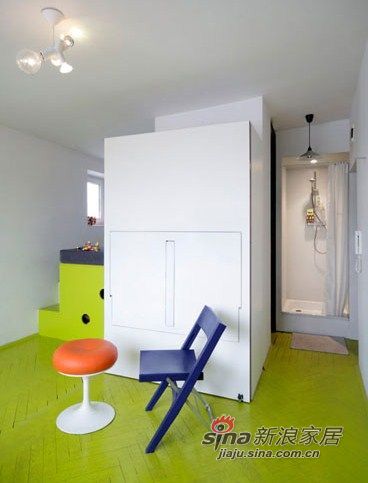 简约 一居 客厅 屌丝 实用图片来自用户2557010253在设计创意十足的绿色小户型71的分享