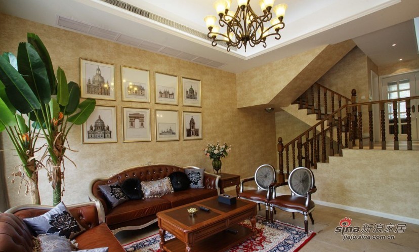 美式 复式 客厅图片来自家装大管家在【高清】135平大气美式雅致之家86的分享