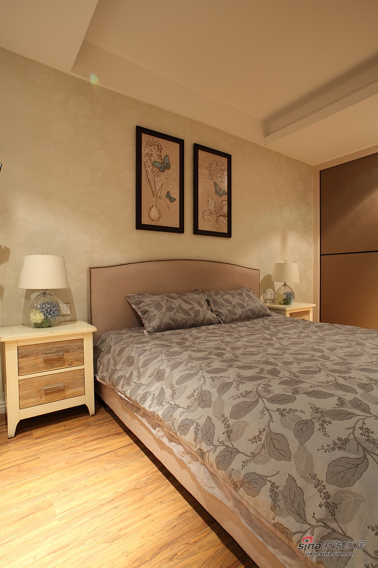 现代 二居 卧室图片来自装修微日记在【高清】97平浪漫舒适现代时尚两居室82的分享