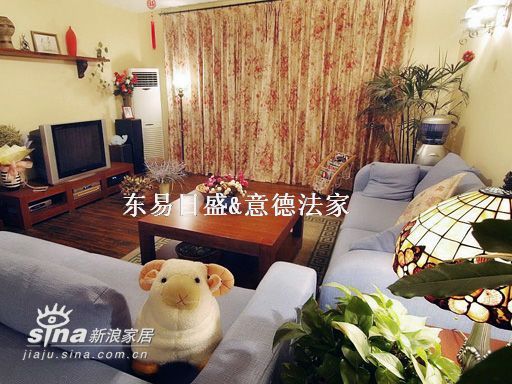 欧式 别墅 客厅图片来自用户2746948411在碧水云天55的分享