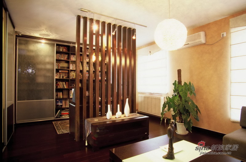中式 别墅 客厅图片来自用户1907658205在220平现代中式别墅设计【实景】20的分享