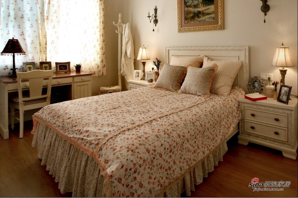 欧式 二居 卧室图片来自用户2746869241在90平老房时尚新颜美式简约style11的分享