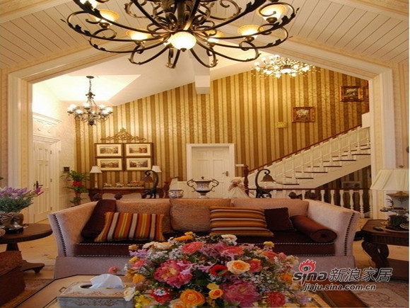 欧式 别墅 客厅图片来自用户2745758987在洛可可风诠释柔美低调奢华的精髓96的分享