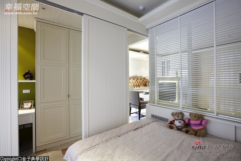 美式 二居 卧室图片来自幸福空间在【高清】3口之家62.7平原汁原味乡村美式87的分享