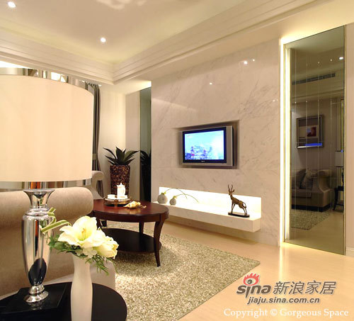 欧式 二居 客厅图片来自用户2746948411在精致旅店美式居家17的分享