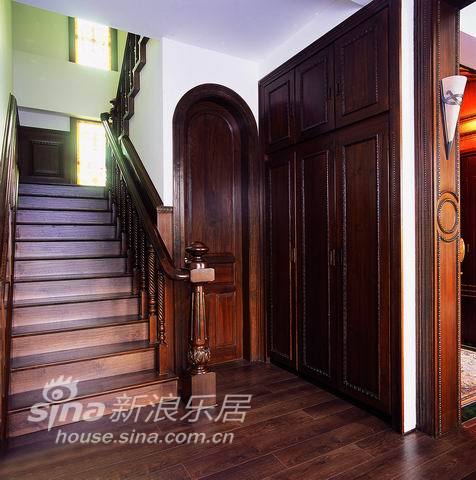简约 四居 客厅图片来自用户2559456651在名都古北老上海风情31的分享