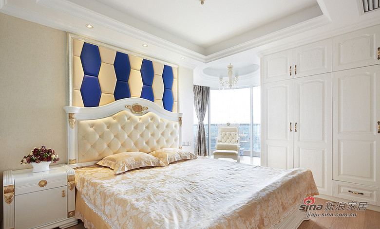 欧式 三居 卧室图片来自装修微日记在【高清】118平浪漫典雅欧式3居室12的分享